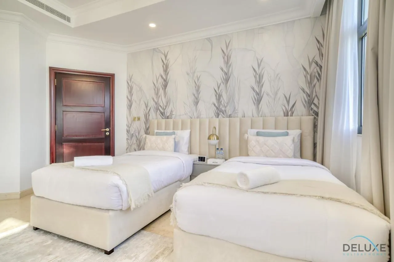 Signature 6Br Villa With Assistant Room And Private Pool In Frond F Palm Jumeirah By Deluxe Holiday Homes دبي