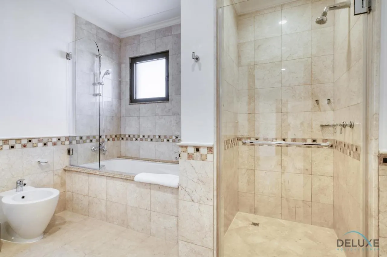 Signature 6Br Villa With Assistant Room And Private Pool In Frond F Palm Jumeirah By Deluxe Holiday Homes دبي